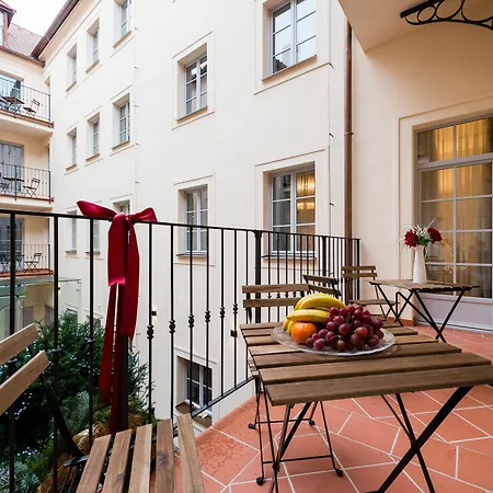 Old Royal Post Boutique Hotel & Premium Suites Prague Exterior photo