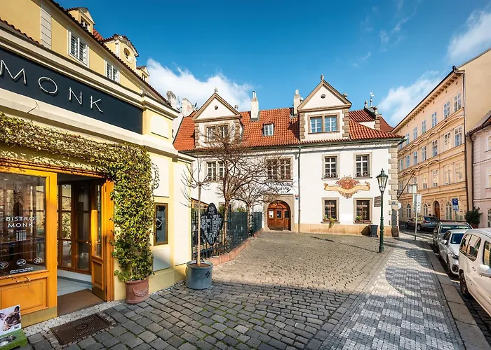 Old Royal Post Boutique Hotel & Premium Suites